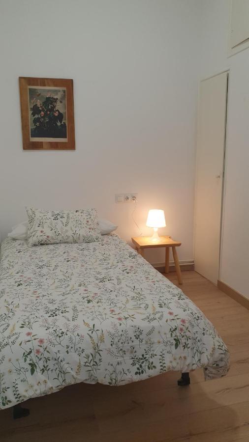 Apartamento Nuevo En Terrassa Centro エクステリア 写真