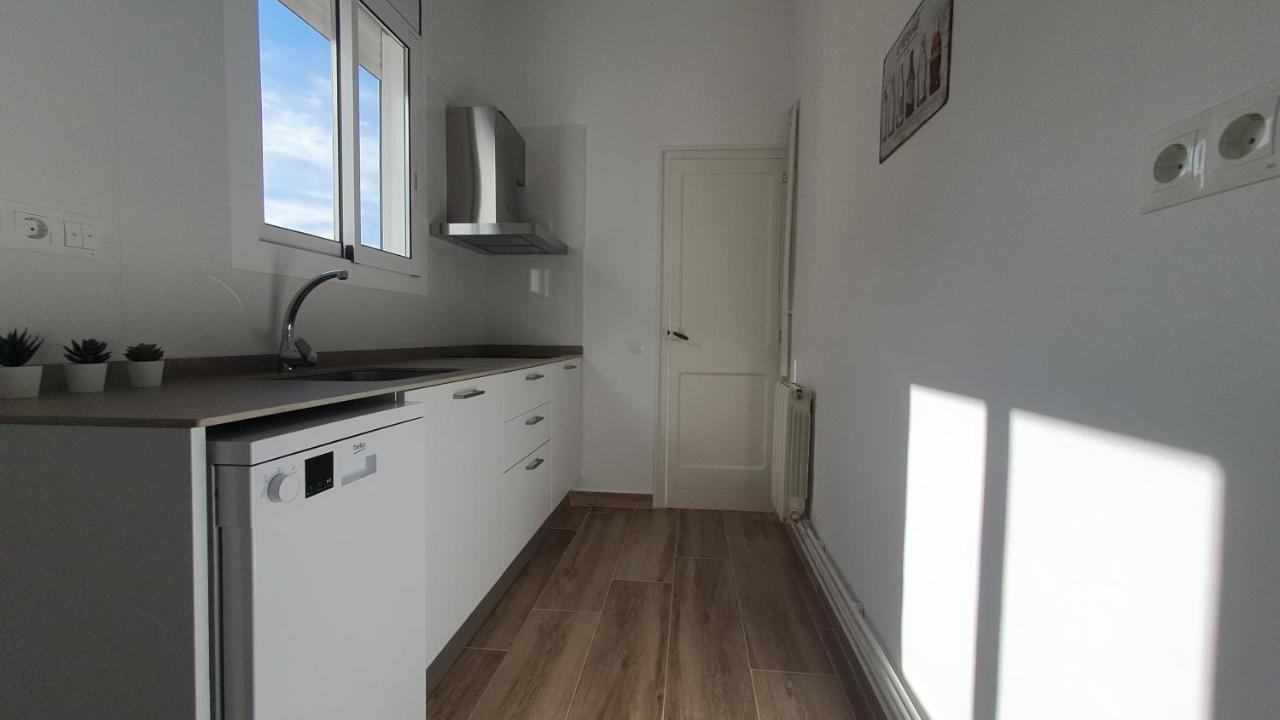 Apartamento Nuevo En Terrassa Centro エクステリア 写真