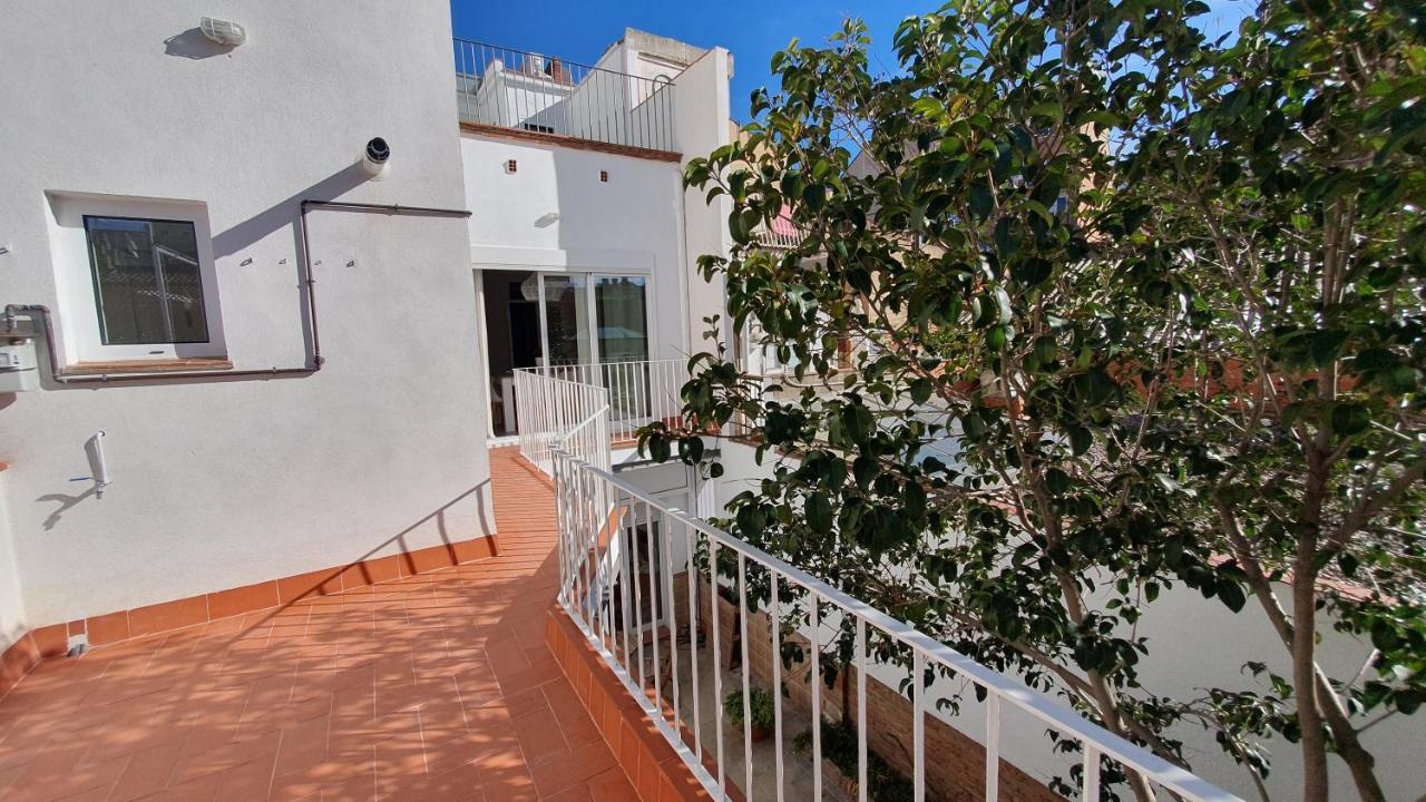 Apartamento Nuevo En Terrassa Centro エクステリア 写真